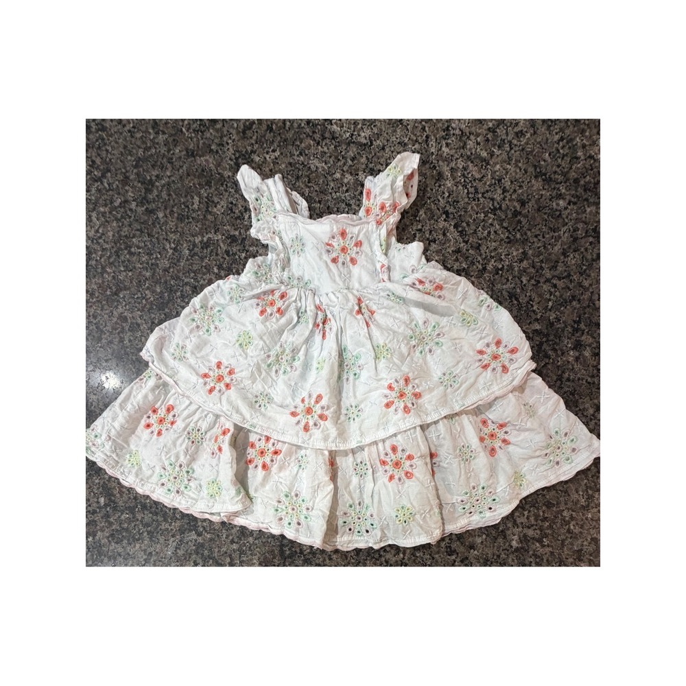 Cupcakes and Cashmere Girls White Floral Eyelet Tiered Dress Size 4T Boho Ruffle
